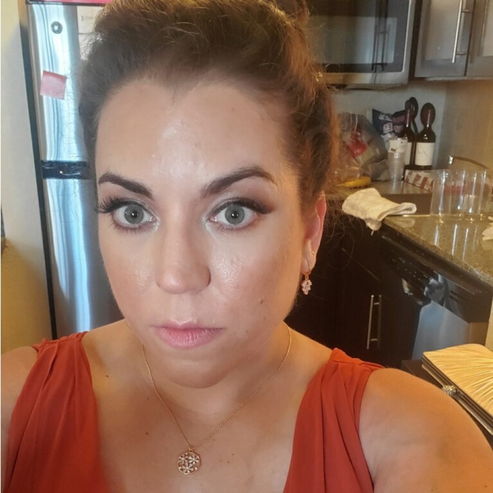 Meet your Posher, Kristin